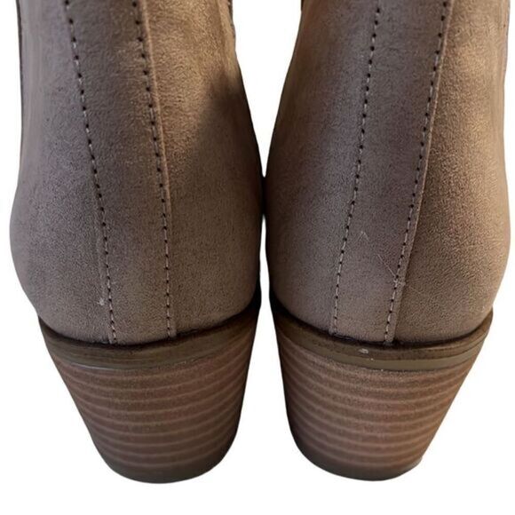 Dr Scholl’s Lawless Toast Taupe Odor Control Suede Ankle Booties Size 7.5 NIB - Picture 4 of 13